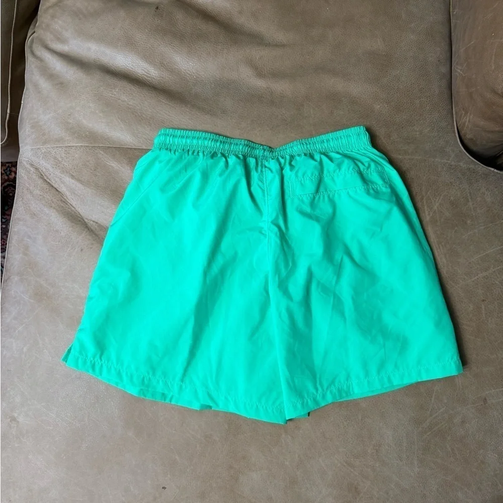 NWT Under Armour Mens 2X Volley Shorts Beach Running Mesh Lined Loose Fit Active